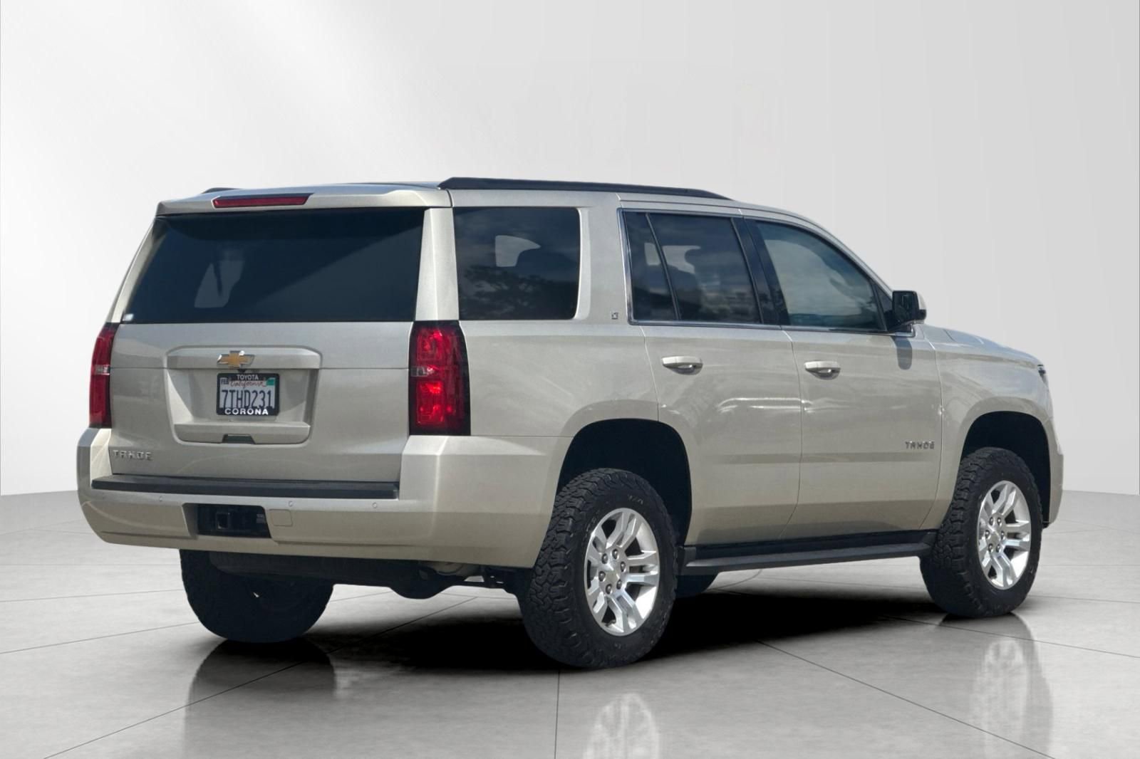 Used 2017 Chevrolet Tahoe LT image 3