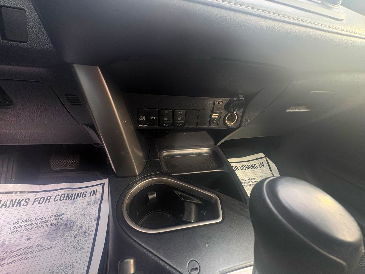 Used 2018 Toyota RAV4 XLE image 23