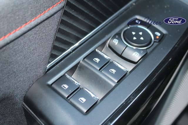 Used 2023 Ford F150 Raptor w/ Equipment Group 802A Raptor R AWD/4WD image 23