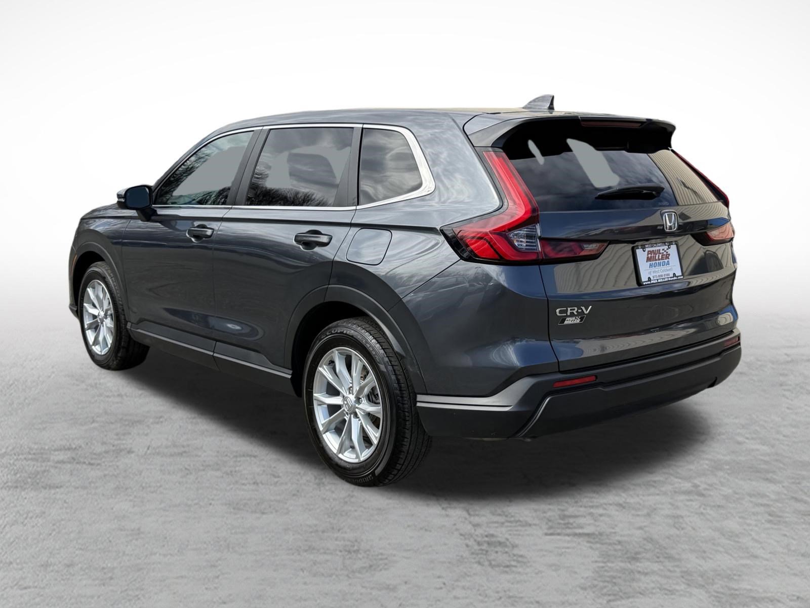 Used 2025 Honda CR-V EX image 4