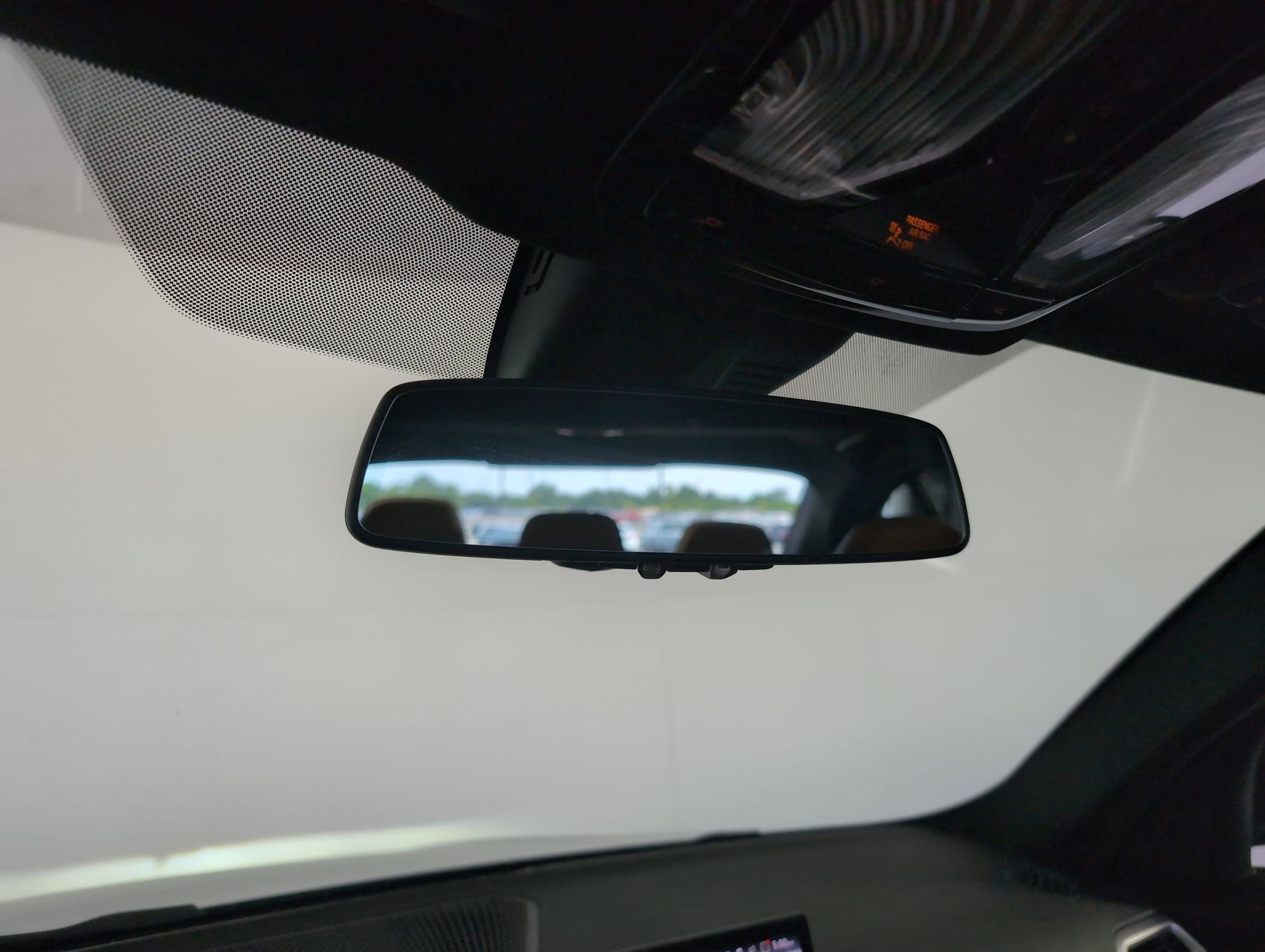 Used 2025 BMW 330i Sedan w/ Convenience Package image 16