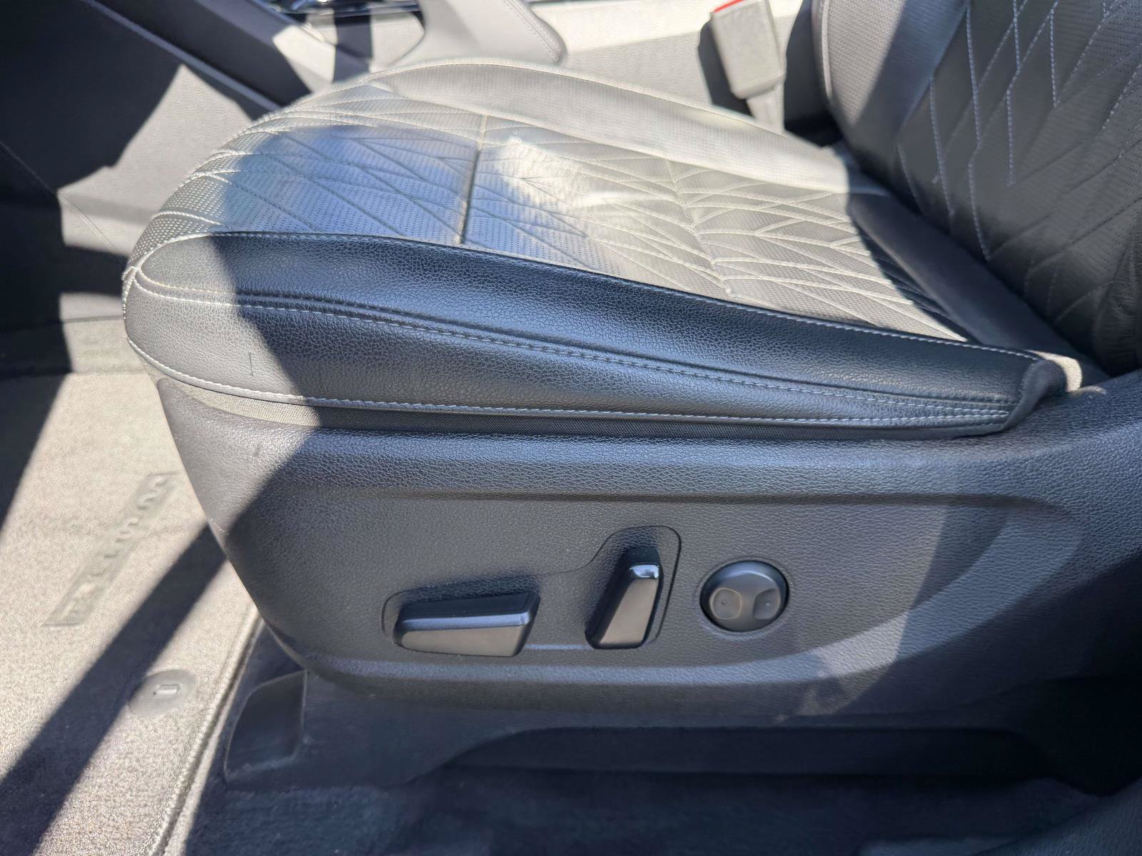 Used 2023 Kia Telluride EX X-Line AWD/4WD image 31