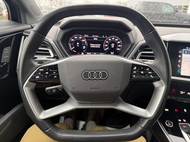 Used 2022 Audi Q4 e-tron Premium Plus image 15
