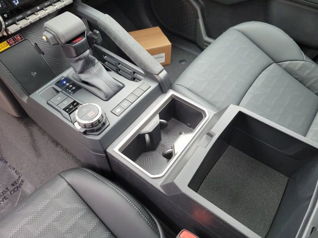 Used 2025 Toyota Tacoma TRD Sport w/ TRD Sport Premium Package image 9