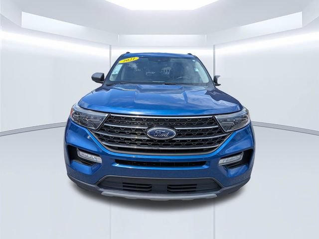 Used 2021 Ford Explorer XLT w/ Equipment Group 202A RWD image 10