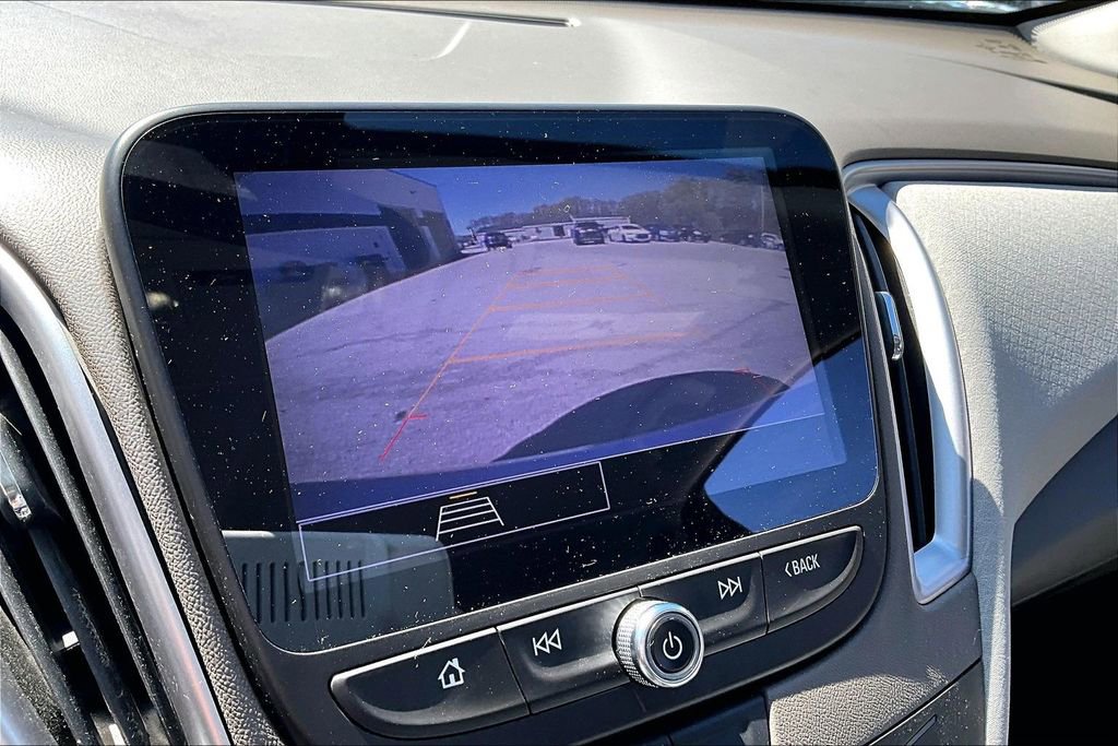 Used 2021 Chevrolet Malibu LS FWD image 13