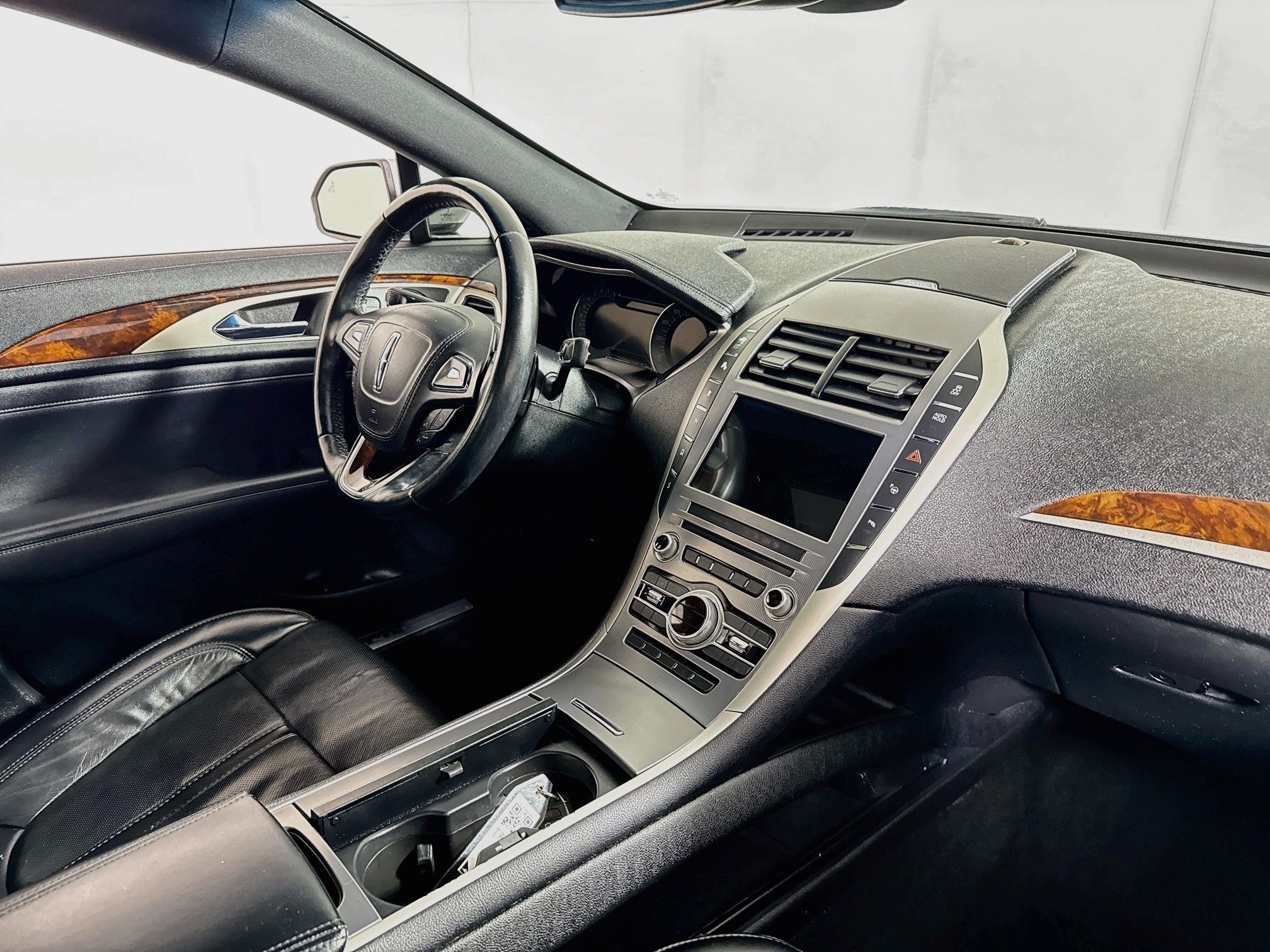 Used 2020 Lincoln MKZ Reserve w/ Elements Package AWD/4WD image 30
