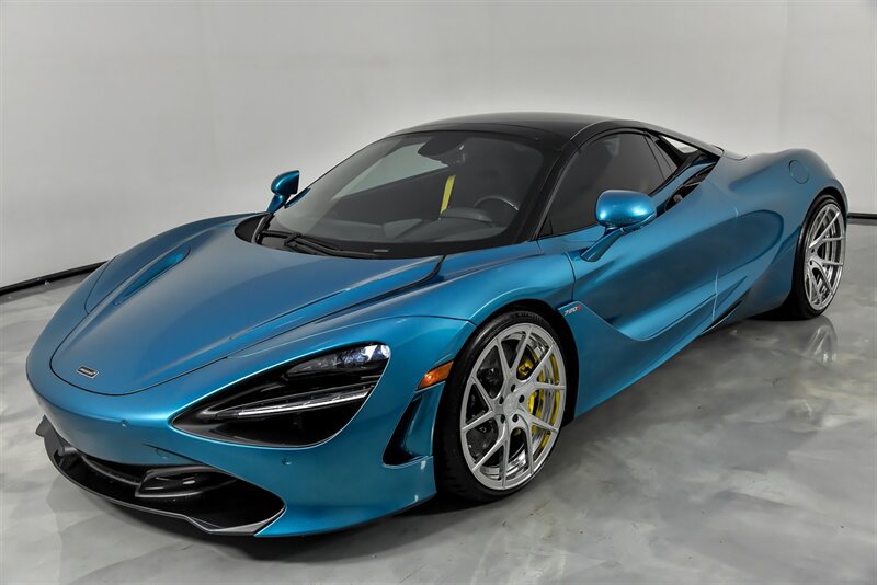 Used 2020 McLaren 720S Spider RWD image 5