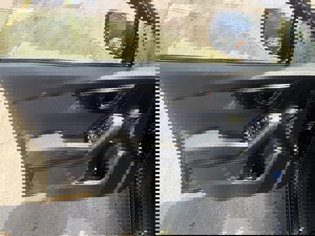 Used 2019 Subaru Crosstrek 2.0i Premium w/ Popular Package #2 image 11