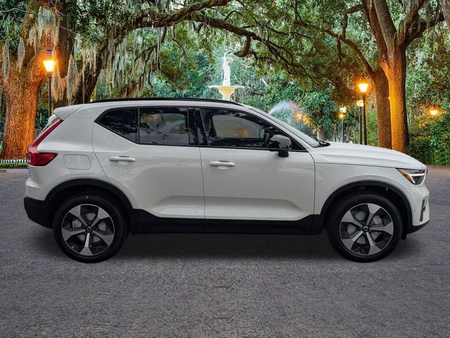New 2026 Volvo XC40 B5 Plus w/ Protection Package Premier image 3