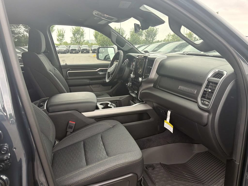 New 2026 RAM 1500 Big Horn AWD/4WD image 20