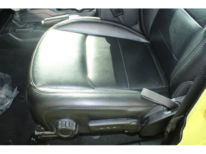 Used 2022 Jeep Wrangler Unlimited Sahara image 21