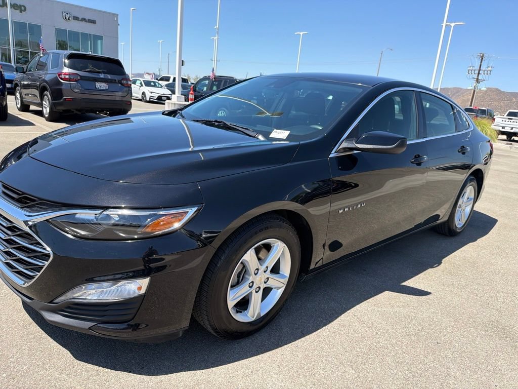 Used 2023 Chevrolet Malibu LT FWD image 11