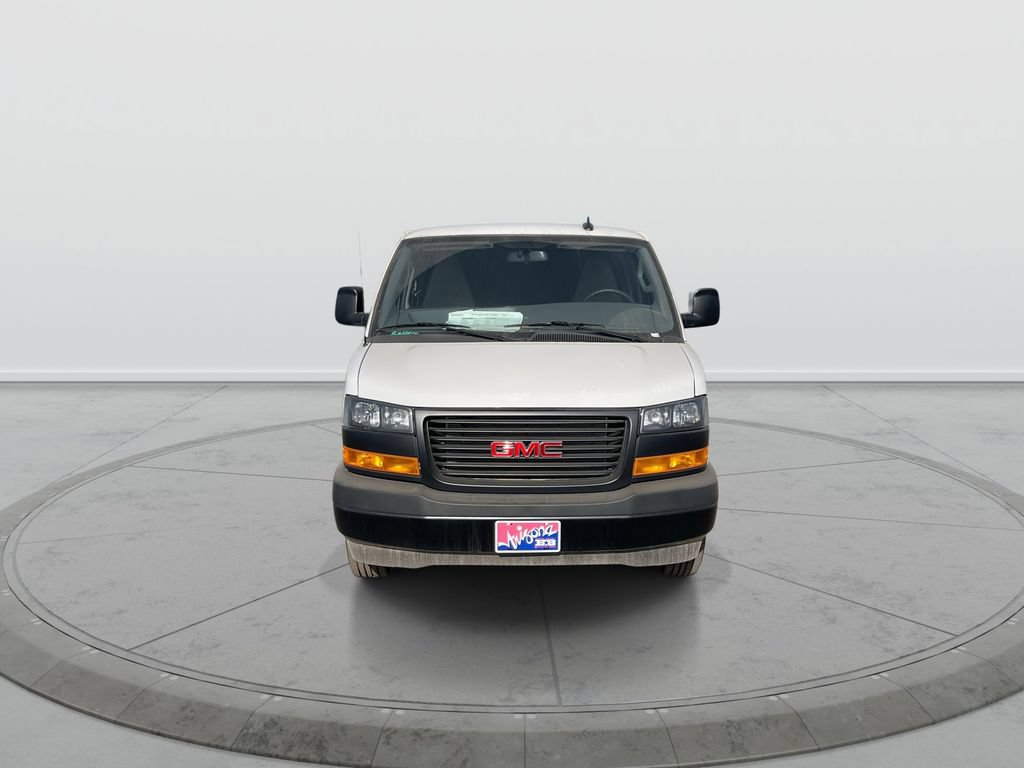 New 2025 GMC Savana 2500 Extended w/ Driver Convenience Package RWD image 3