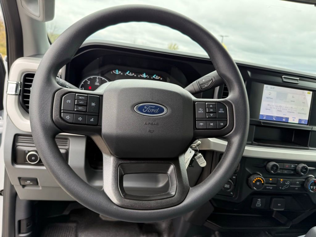 New 2026 Ford F350 XL w/ XL Chrome Package image 34