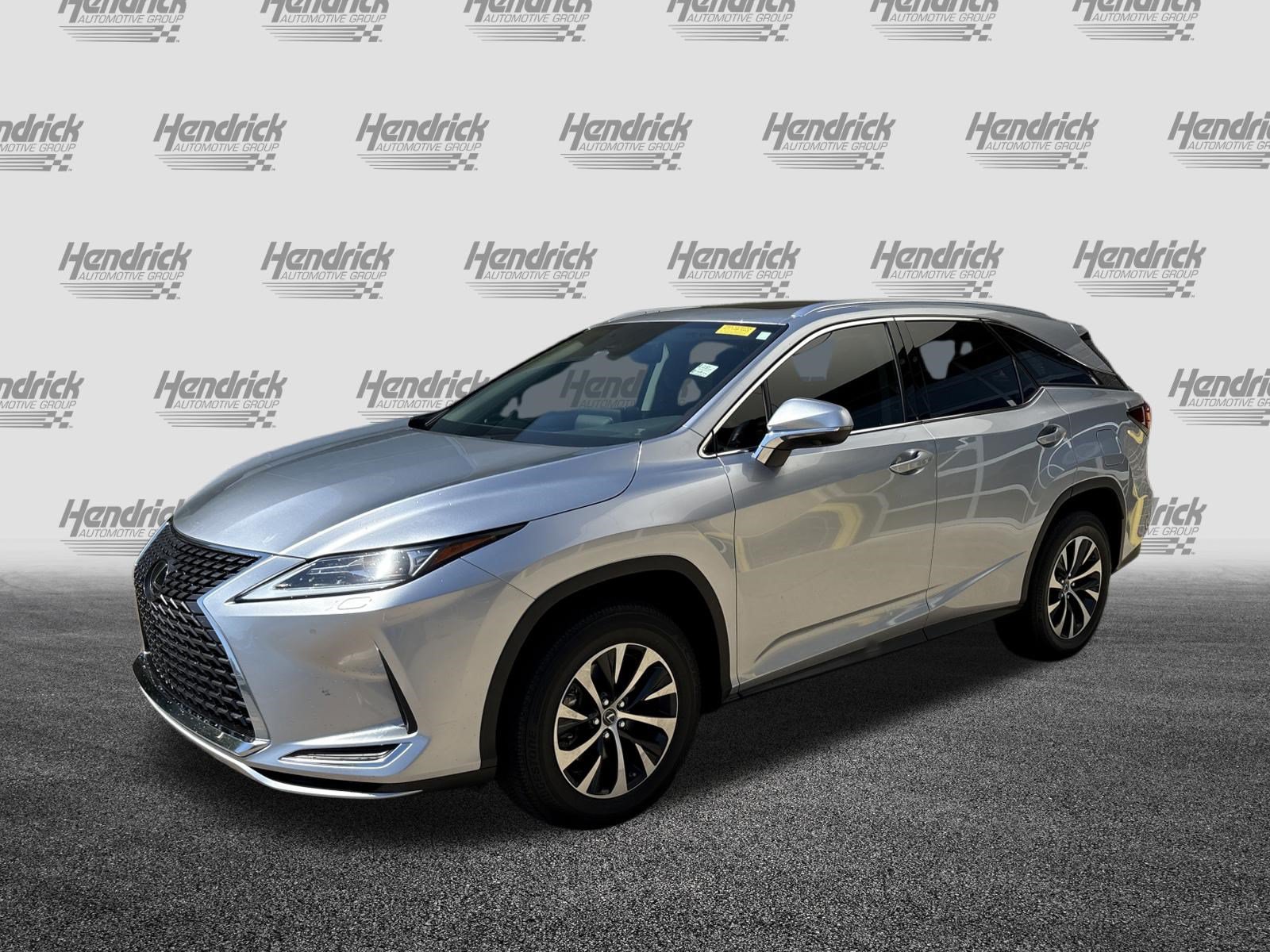 Used 2022 Lexus RX 350L Premium w/ Premium Package AWD/4WD image 5