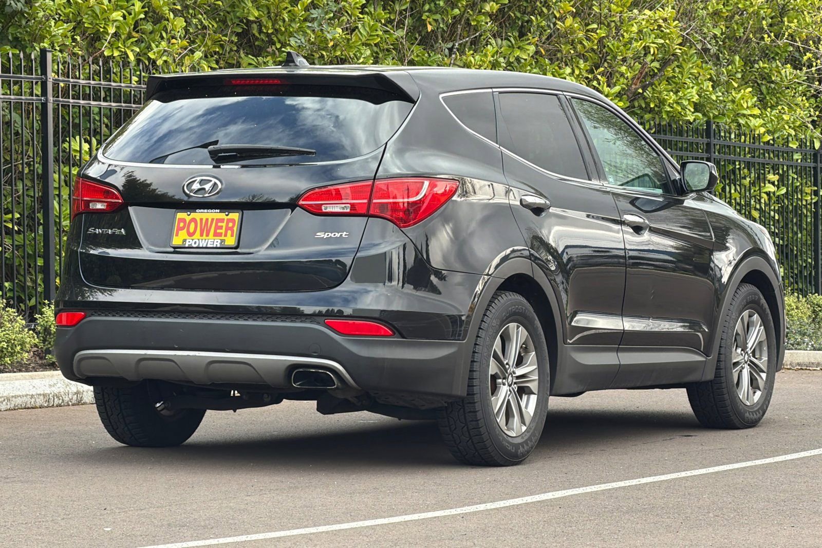 Used 2016 Hyundai Santa Fe Sport FWD image 4