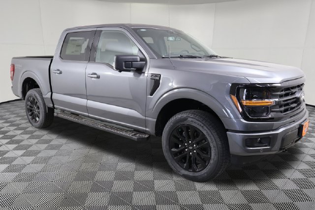 New 2026 Ford F150 XLT w/ Equipment Group 302A MID AWD/4WD image 4