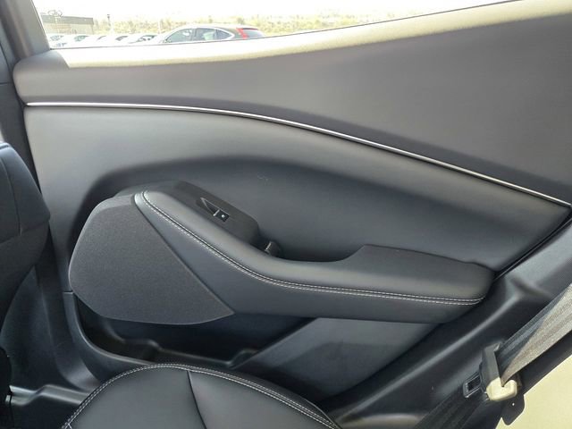 Used 2023 Ford Mustang Mach-E Select image 12
