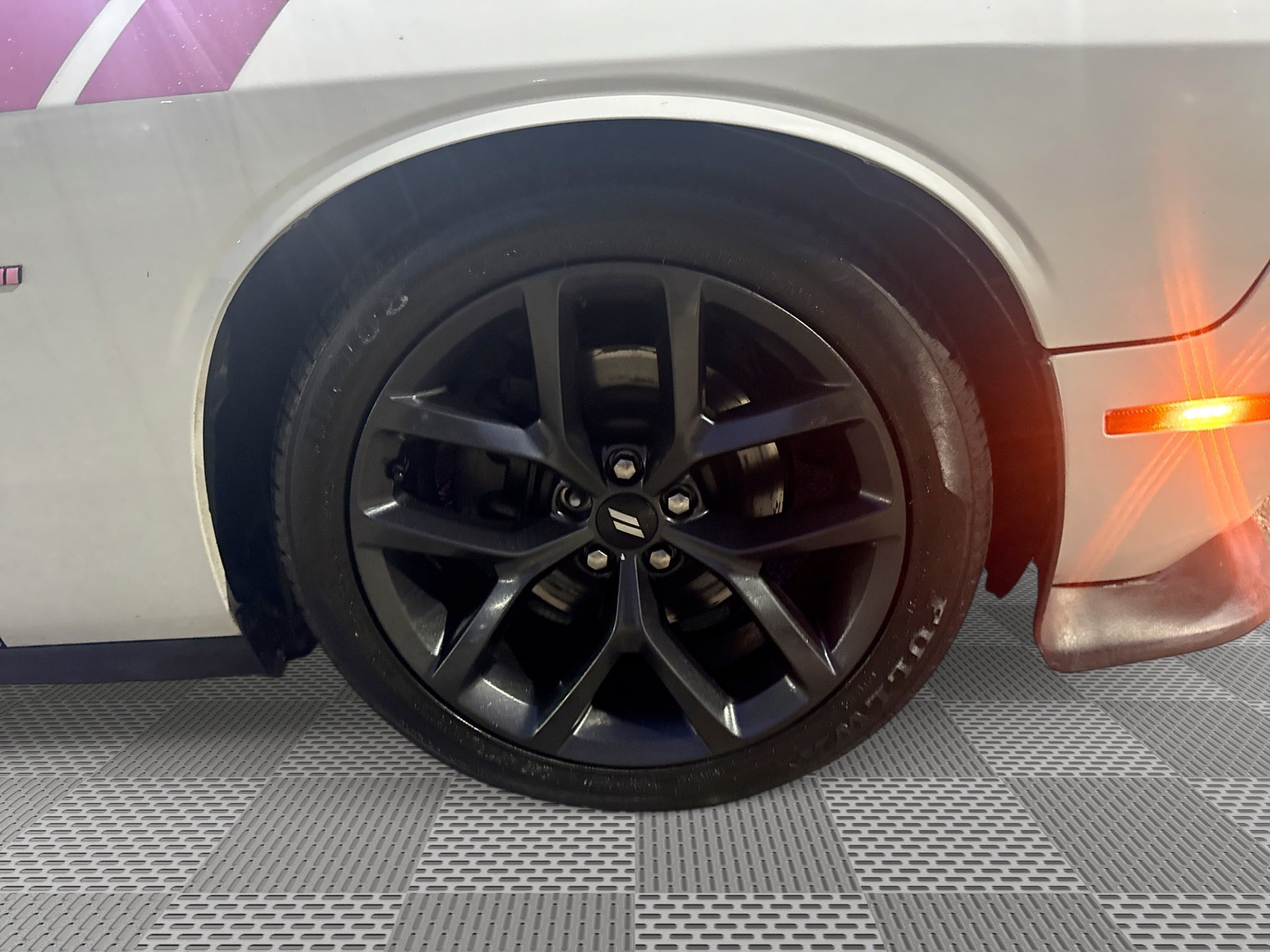 Used 2019 Dodge Challenger R/T w/ Plus Package RWD image 31
