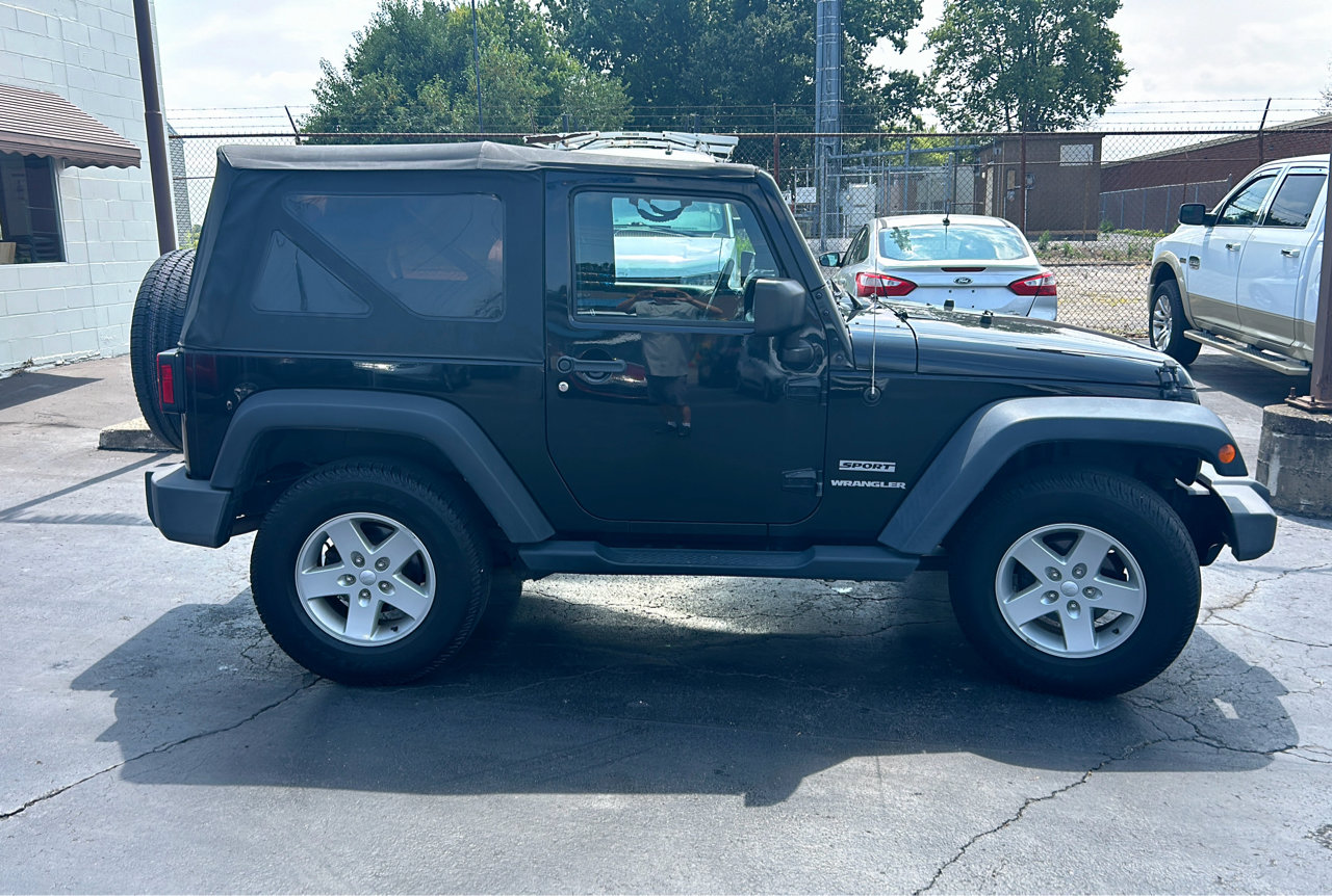 Used 2015 Jeep Wrangler Sport w/ Quick Order Package 24S image 4