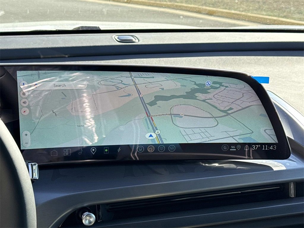 New 2026 Cadillac Vistiq Luxury image 11