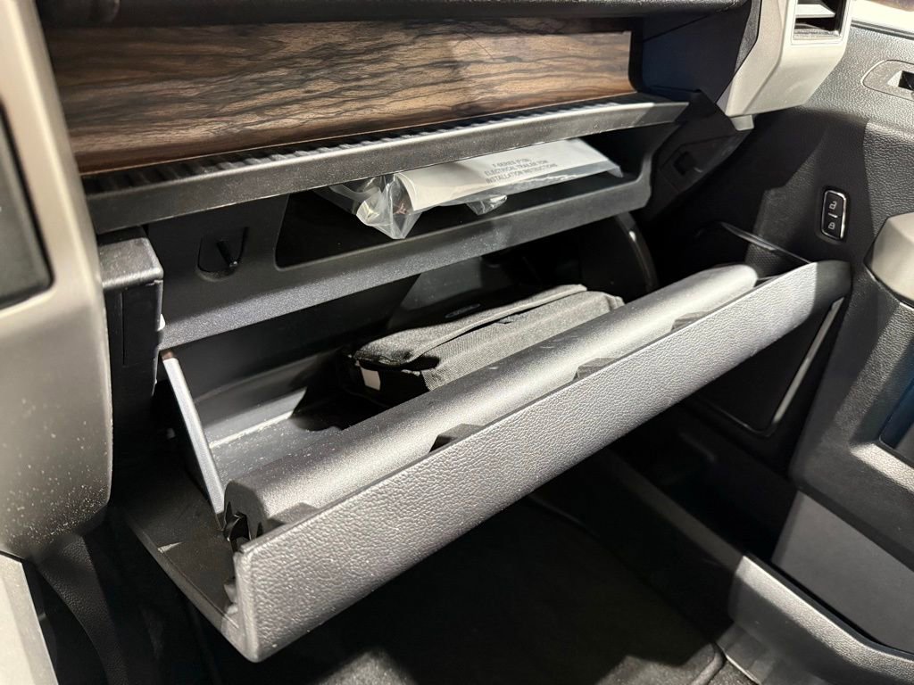 Used 2018 Ford F150 Lariat w/ Equipment Group 502A Luxury image 30