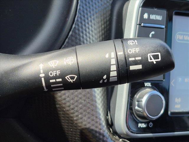 Used 2020 Nissan Kicks S FWD image 14