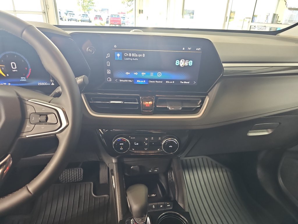 Used 2025 Chevrolet TrailBlazer LT w/ Convenience Package AWD/4WD image 26