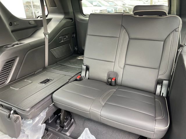 New 2026 GMC Yukon Elevation w/ LPO, Floor Liner Package AWD/4WD image 23