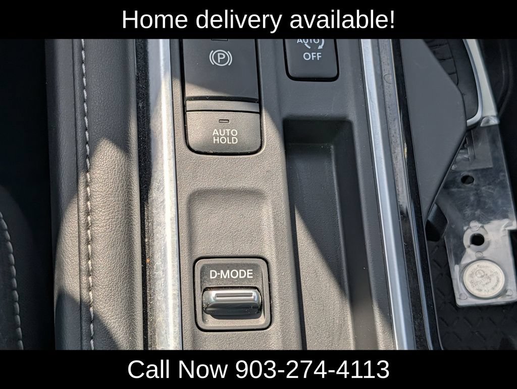Used 2026 Nissan Pathfinder SV FWD image 17