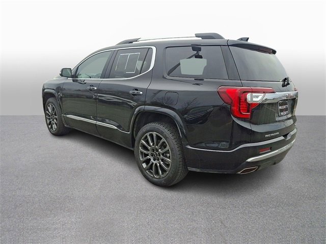Used 2023 GMC Acadia Denali w/ Black Diamond Edition image 6