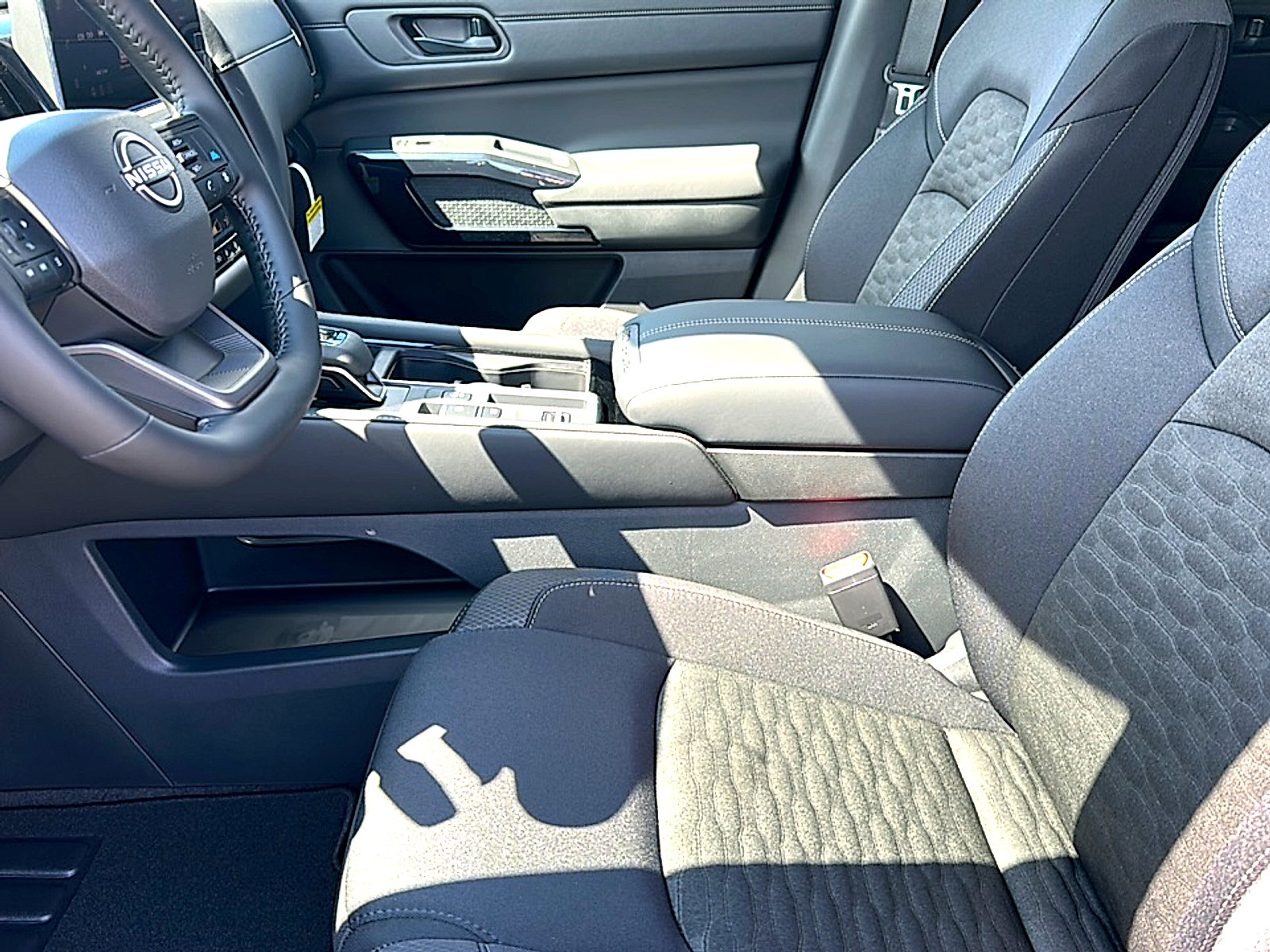 New 2026 Nissan Pathfinder SV w/ Cargo Package image 10