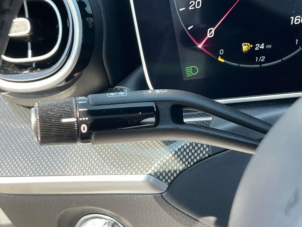 Used 2023 Mercedes-Benz C 300 4MATIC Sedan image 25