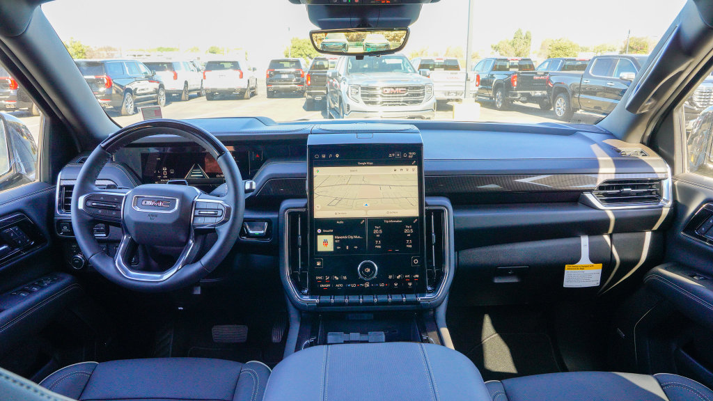 New 2027 GMC Yukon Elevation w/ Elevation Premium Package AWD/4WD image 12