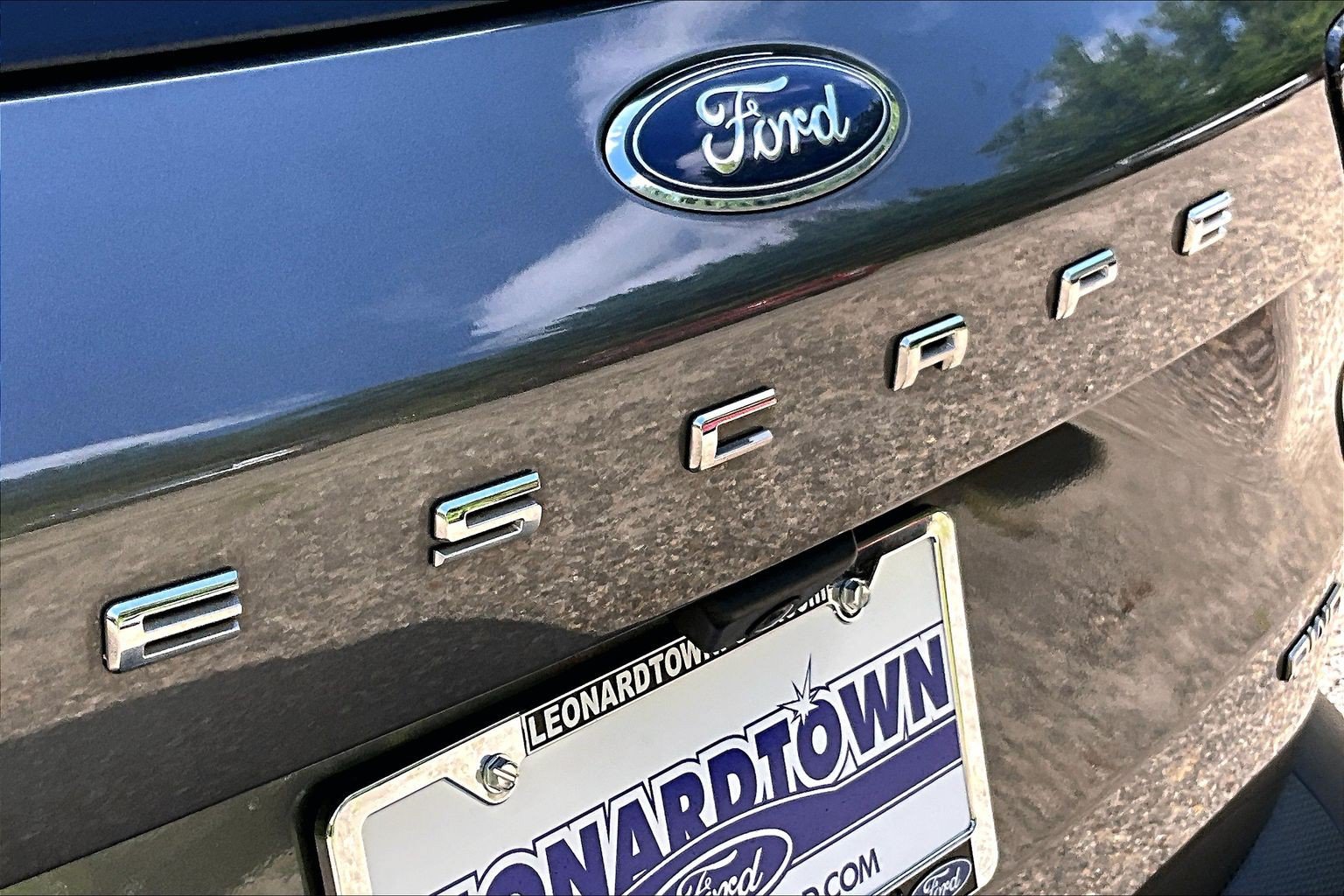Certified 2022 Ford Escape SE w/ SE Sport Appearance Package AWD/4WD image 31
