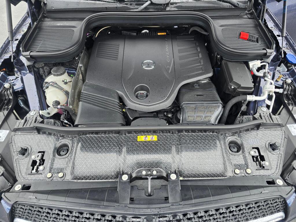 New 2026 Mercedes-Benz GLE 450 4MATIC Coupe image 10