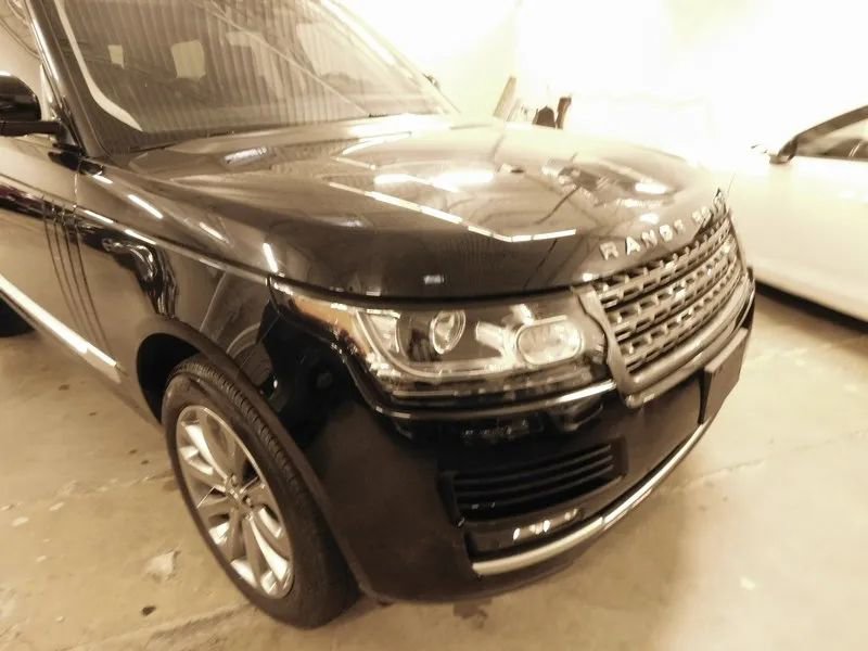Used 2017 Land Rover Range Rover image 9