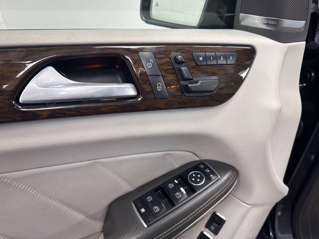 Used 2013 Mercedes-Benz GL 450 4MATIC image 10