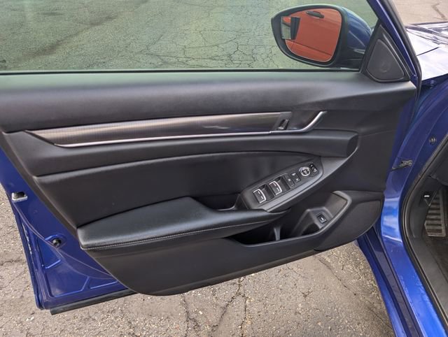 Used 2019 Honda Accord Sport image 14