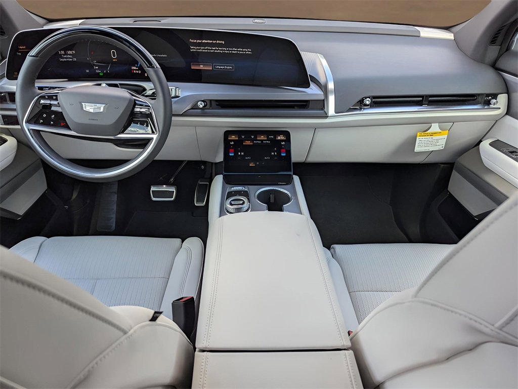 New 2026 Cadillac Vistiq Luxury image 16