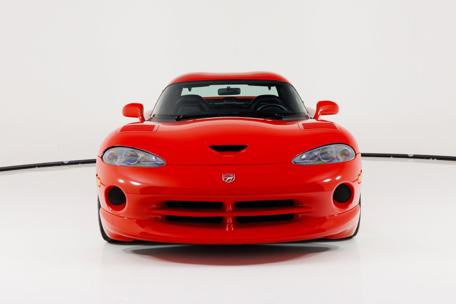 Used 1999 Dodge Viper GTS RWD image 8