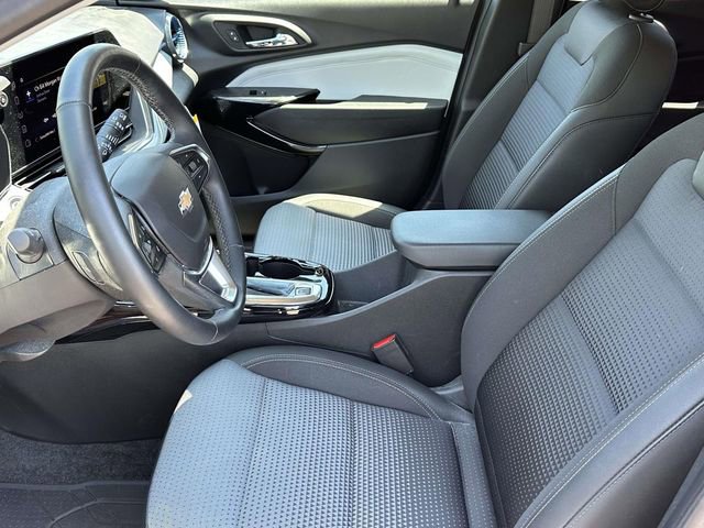 Used 2024 Chevrolet Trax LT w/ Driver Confidence Package FWD image 8