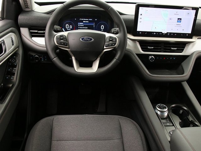 New 2026 Ford Explorer Active image 15