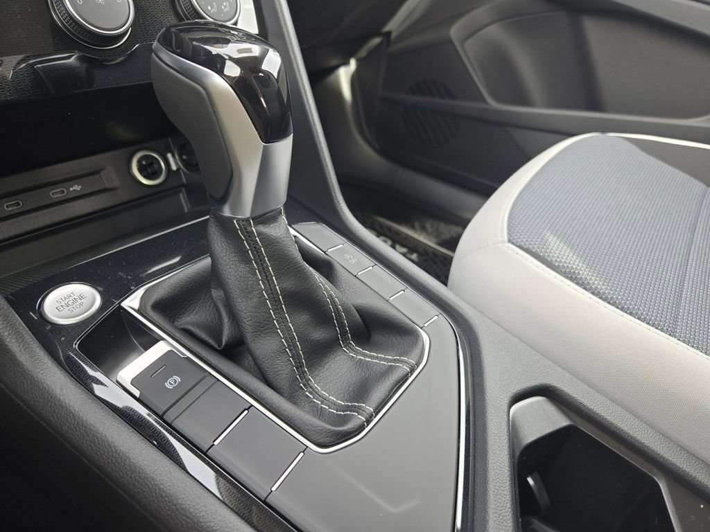 New 2026 Volkswagen Taos S image 16