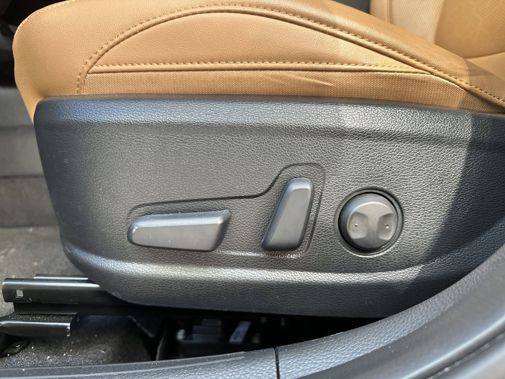 Certified 2024 Kia Seltos EX image 14