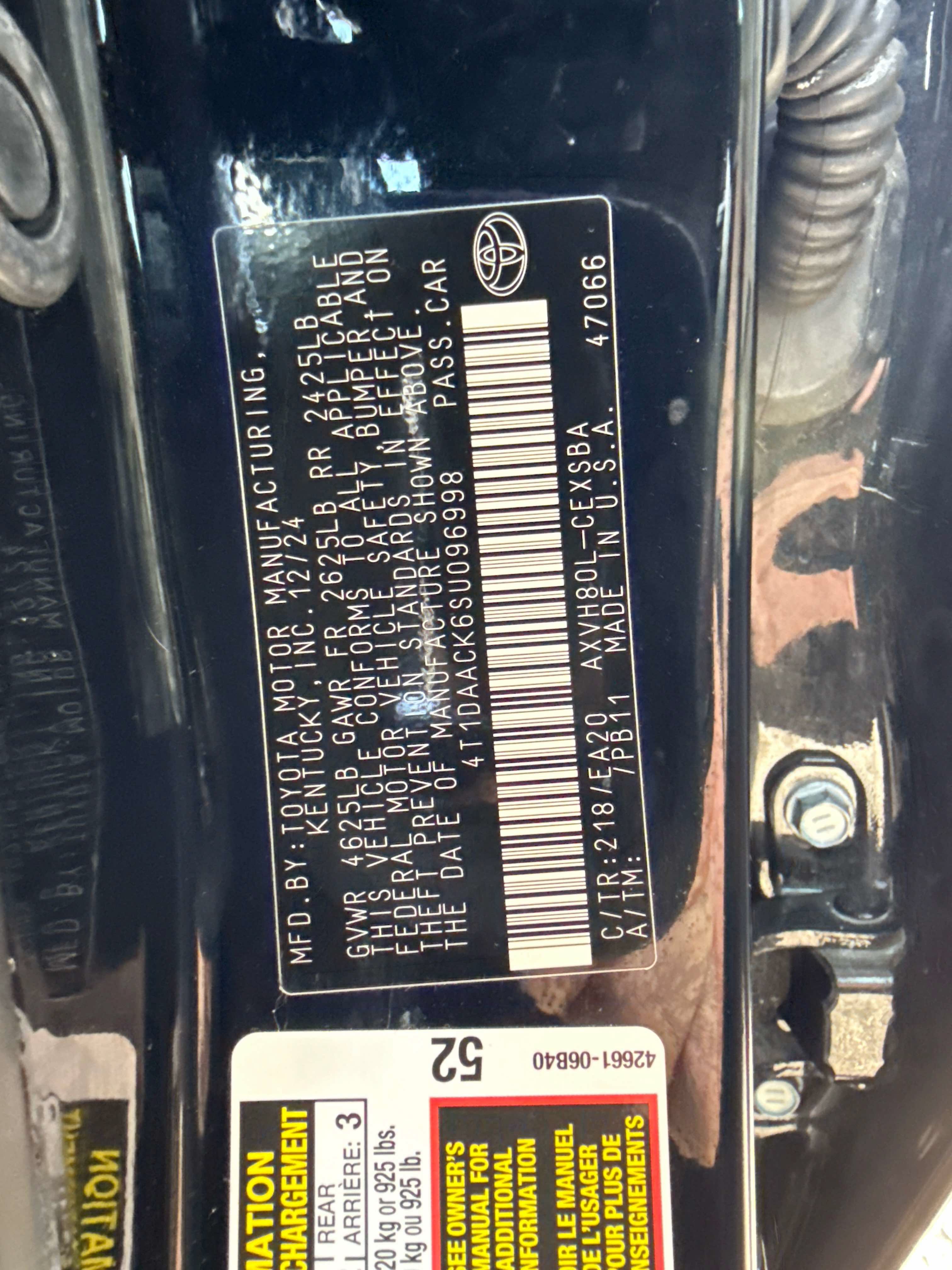 Used 2025 Toyota Camry SE FWD image 27