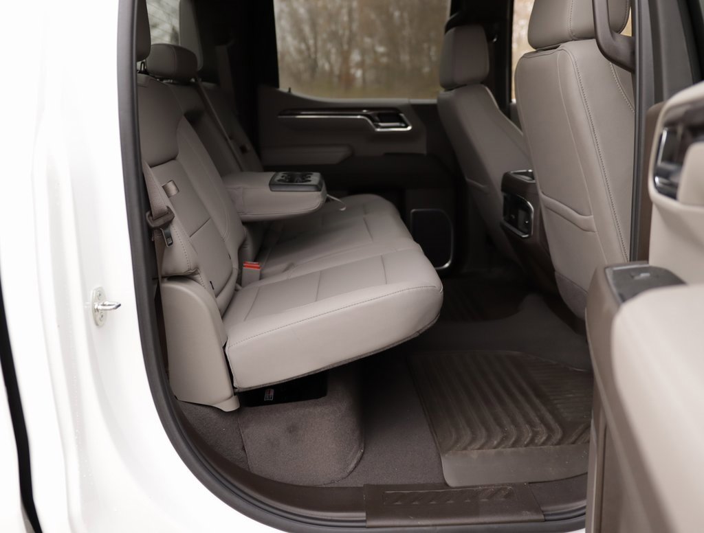 Used 2024 Chevrolet Silverado 1500 LTZ image 33