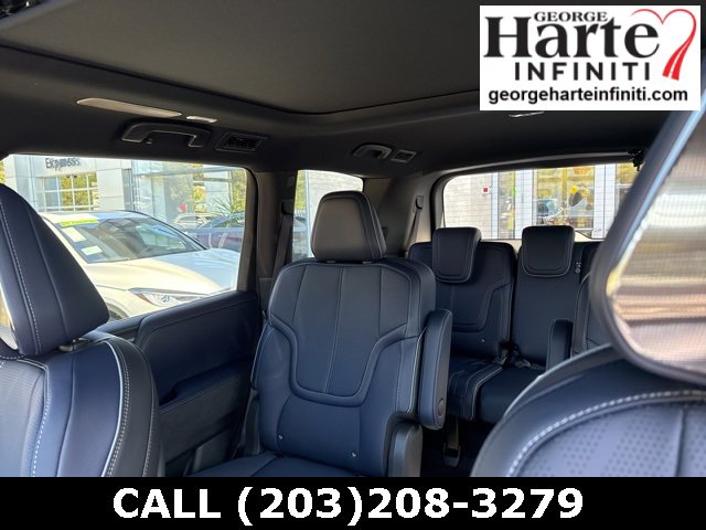 New 2026 INFINITI QX80 4WD image 25