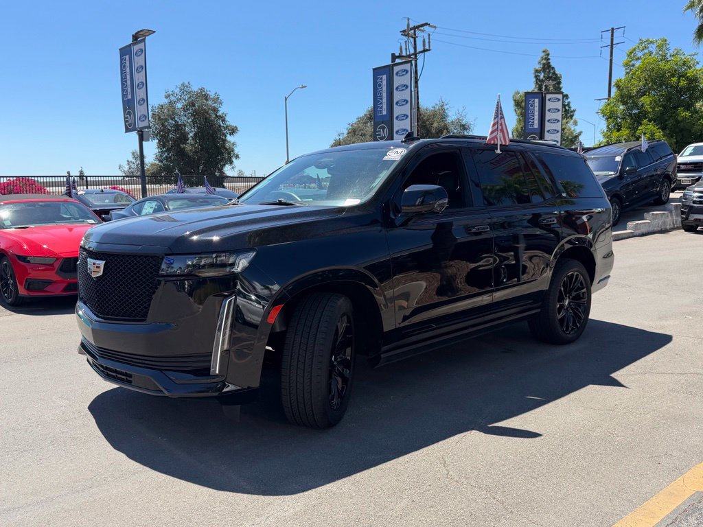 Used 2023 Cadillac Escalade Sport w/ LPO, ONYX Package RWD image 6